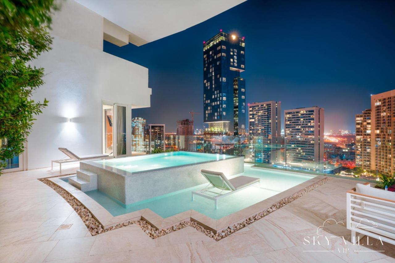 Five Jumeirah Village - Luxury Sky Villa Private Pool Дубай Екстериор снимка